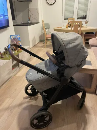 Conjunto Cochecito Maxi-Cosi gris ligero