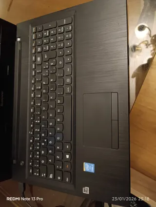 Lenovo 80ES Portátil Negro