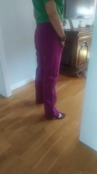 Pantalón senderismo morado