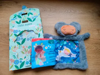 Libro de tela infantil: Osito suave