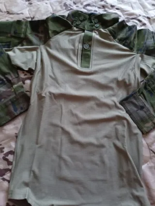 Camiseta Térmica Combate (Talla S) - nuevo