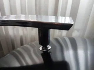 Lámpara Fase Metal Negra