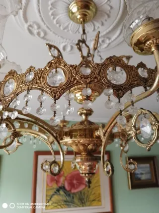 Lámpara araña vintage dorada cristal