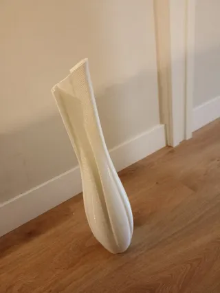 Jarrón moderno 3D blanco