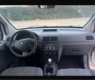 Ford Tourneo Connect 2006