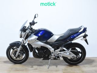 SUZUKI GSR 600 (A)