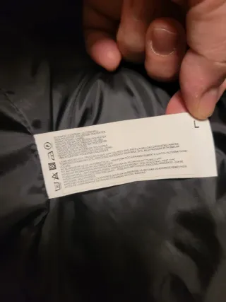 Abrigo largo azul marino con capucha