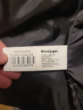 Abrigo largo azul marino con capucha