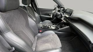 Peugeot 2008 PureTech 155 S&S GT EAT8 115 kW (155 CV)