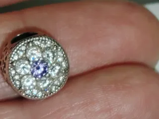 Charm fiore zirconi luminosi viola