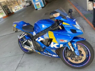 Suzuki GSXR 600 K7