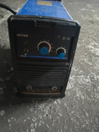 Grupo de soldar Profesional Unitor 380W