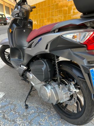 SYM 125 R Scooter Automática