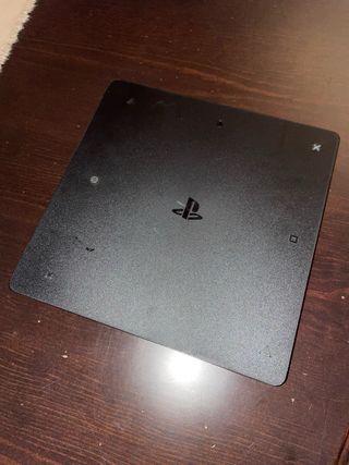 PS4 Slim 1TB + Mando + Juegos