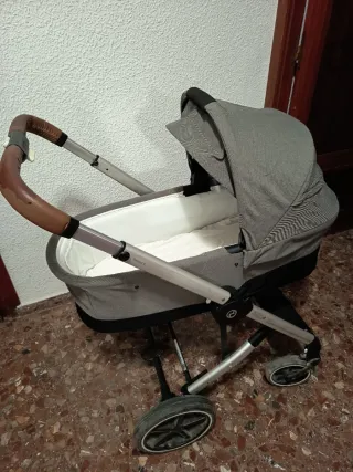 Passeggino Cybex con ovetto e seggiolino