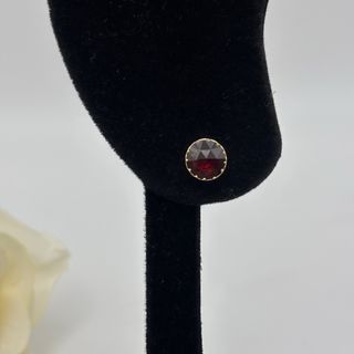 Pendientes de oro 18kt con piedra roja