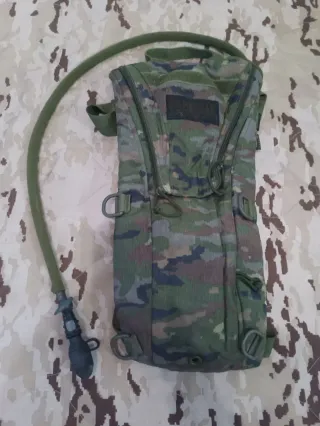 Camelbak Hidratación (Camuflaje Militar Color)