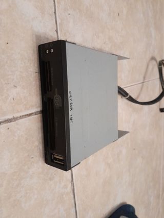 Lector Tarjetas SD/MMC, USB, CF, MS/Pro/Duo