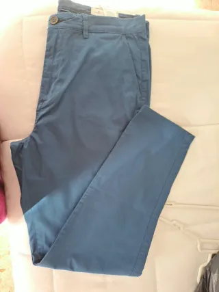 Pantalón de caballero azul