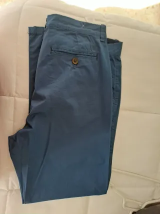 Pantalón de caballero azul