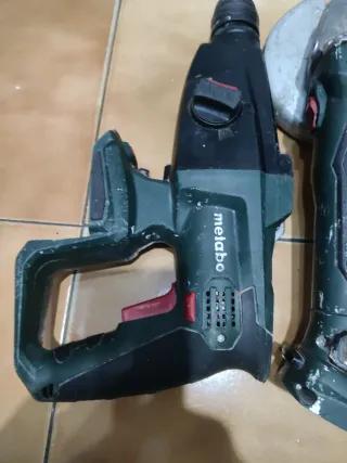 Amoladora y Martillo Percutor Metabo