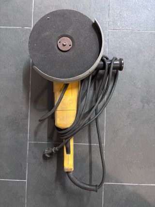 Amoladora DeWalt DW490 QS