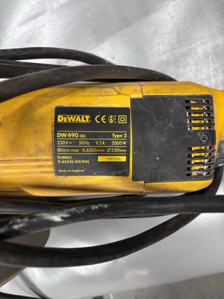 Amoladora DeWalt DW490 QS