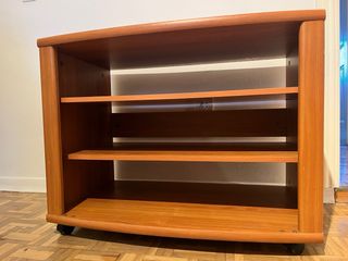 Mesa TV Madera con Ruedas