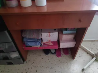 Mueble auxiliar de madera