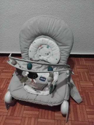 Mecedora bebé Chicco gris