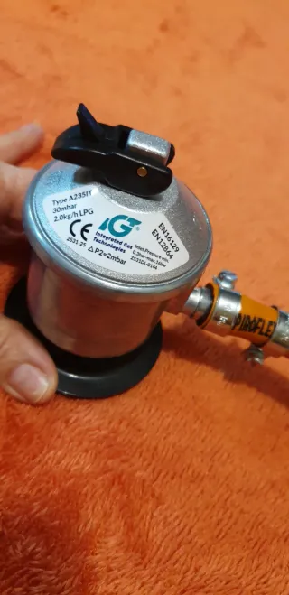 Regulador gas butano/propano +goma flexible...