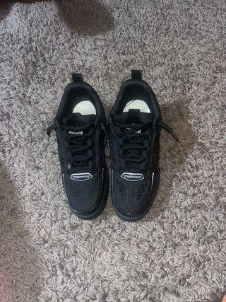 Louis Vuitton Skate Nere