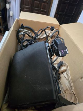 Caja de fusibles toyota auris referencia 826620245