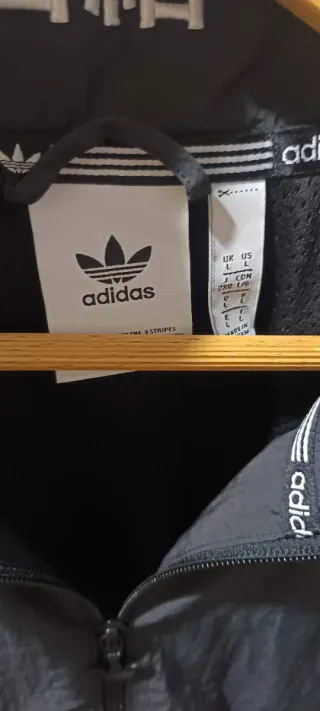 Chaqueta Adidas Talla L Detalle Letra Orientales