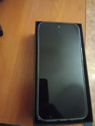 i15 pro max 16 GB RAM 1TB prácticamente nuevo