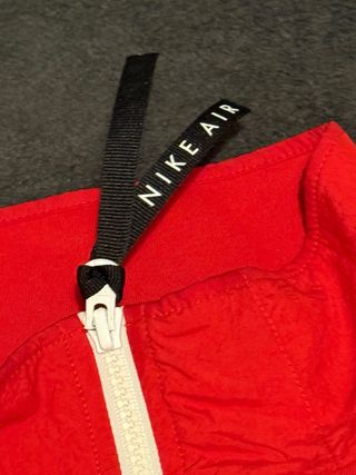 Felpa Nike Air mezza zip rossa e nera