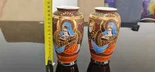 Jarrón de porcelana japonés