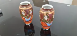 Jarrón de porcelana japonés