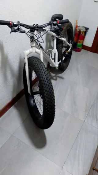 Bicicleta Fat Bike Blanca