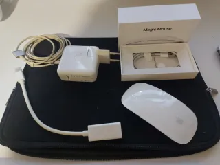 MacBook Air 13" + Magic Mouse, funda, Cable TV