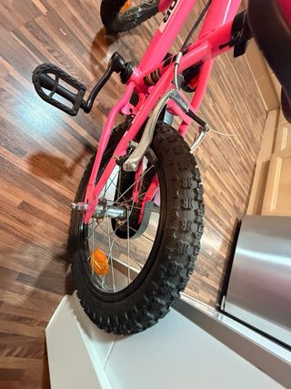 Bicicleta Niña Rosa Atractor