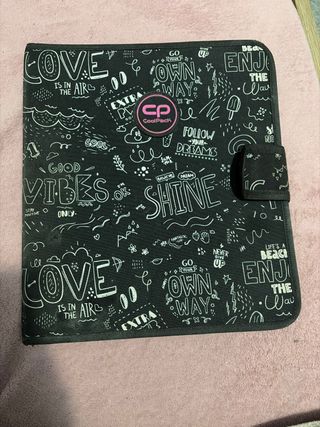 Archivador CoolPack Negro con Dibujos