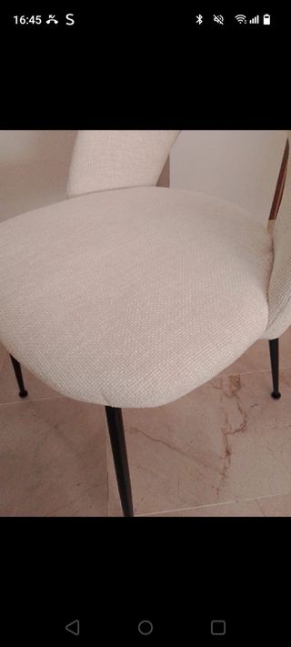 4 Sillas Comedor Tapizadas Blanco Patas Metal
