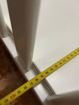 Parque infantil blanco con cajón