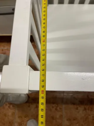 Parque infantil blanco con cajón