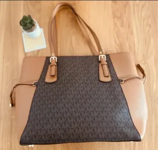 Bolso Michael Kors Voyager, no negociable!