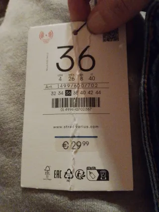 Pantalones vaqueros D98 Jeans straight fit.