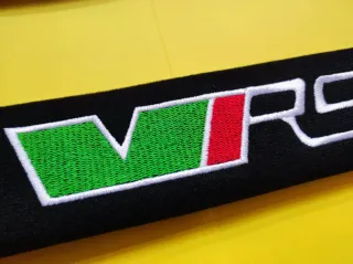 ALMOHADILLAS CUBRE-CINTURONES SKODA V RS