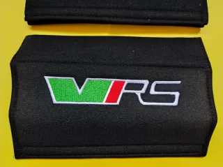 ALMOHADILLAS CUBRE-CINTURONES SKODA V RS