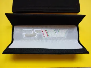 ALMOHADILLAS CUBRE-CINTURONES SKODA V RS